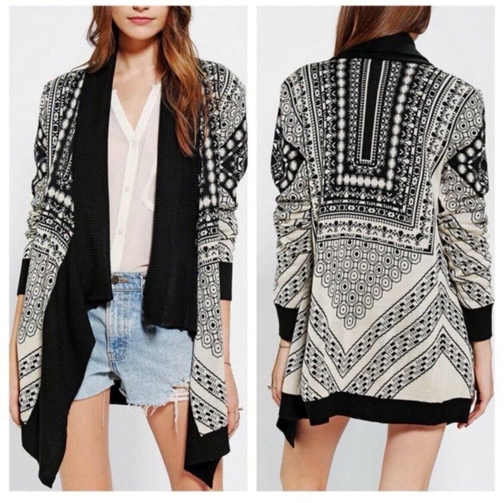 UO Staring at Stars Open Cardigan Sweater XS Black Ivory Aztec Southwestern Boho